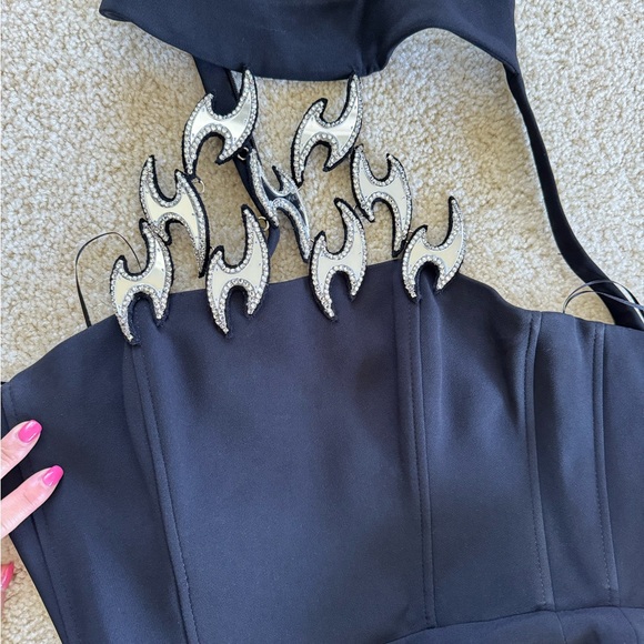 David Koma Crystal-embellished Haltnerneck Gown - Picture 6 of 6